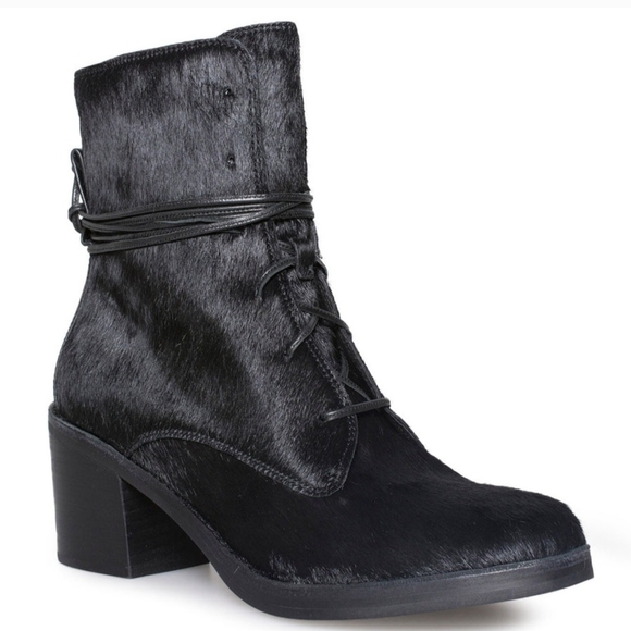 UGG Oriana Exotic Black Calf Hair Boots - Picture 1 of 13